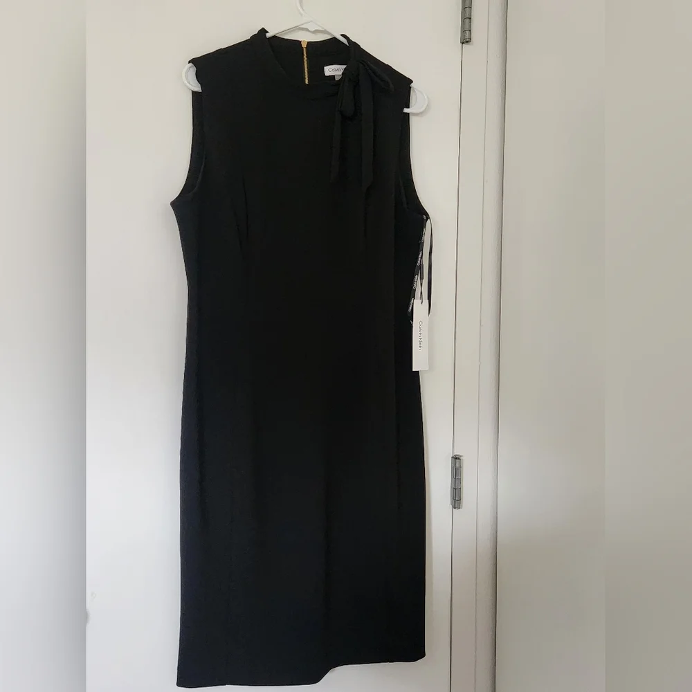 NWT Calvin Klein Sleeveless Neck Tied‎ Dress